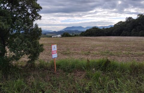 #802 Terreno com vista e acesso ao Rio Taquari