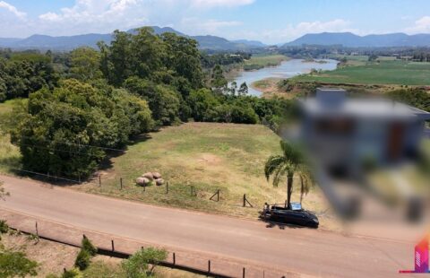#831 Área com Vista para o Rio Taquari